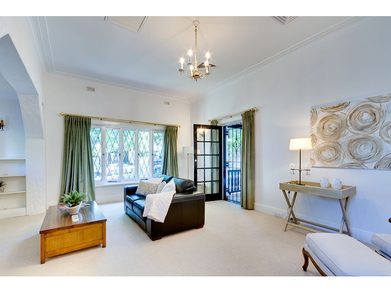 140 Kermode Street, North Adelaide Sold by Booth Real Estate - image 1