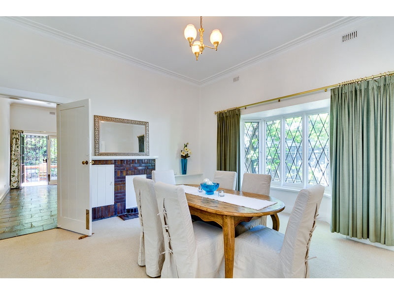 140 Kermode Street, North Adelaide Sold by Booth Real Estate - image 1