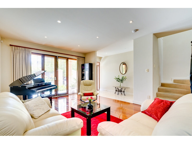 317 Wakefield Street, Adelaide Sold by Booth Real Estate - image 1