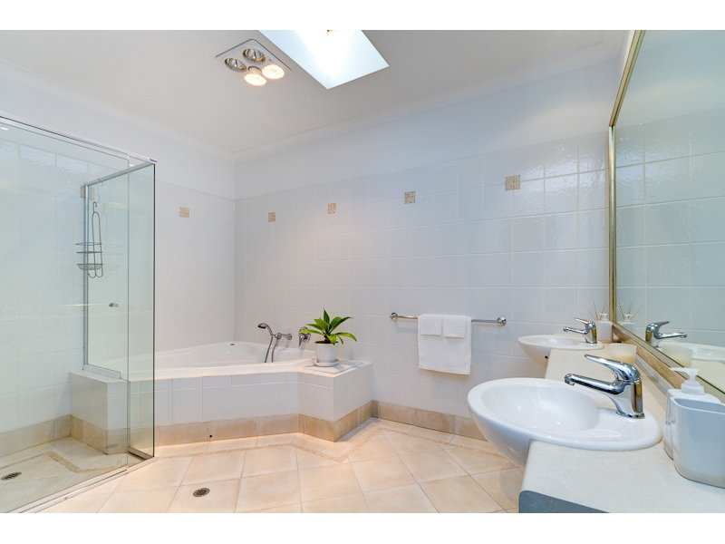 317 Wakefield Street, Adelaide Sold by Booth Real Estate - image 1