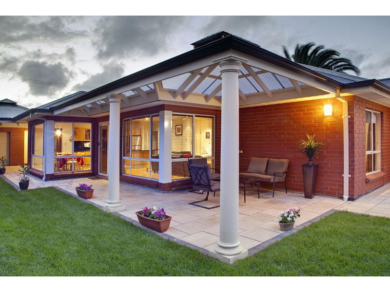 10 Buttrose Street, Glenelg East Sold by Booth Real Estate - image 1