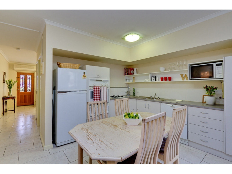 15 Tomsey Street, Adelaide Sold by Booth Real Estate - image 1