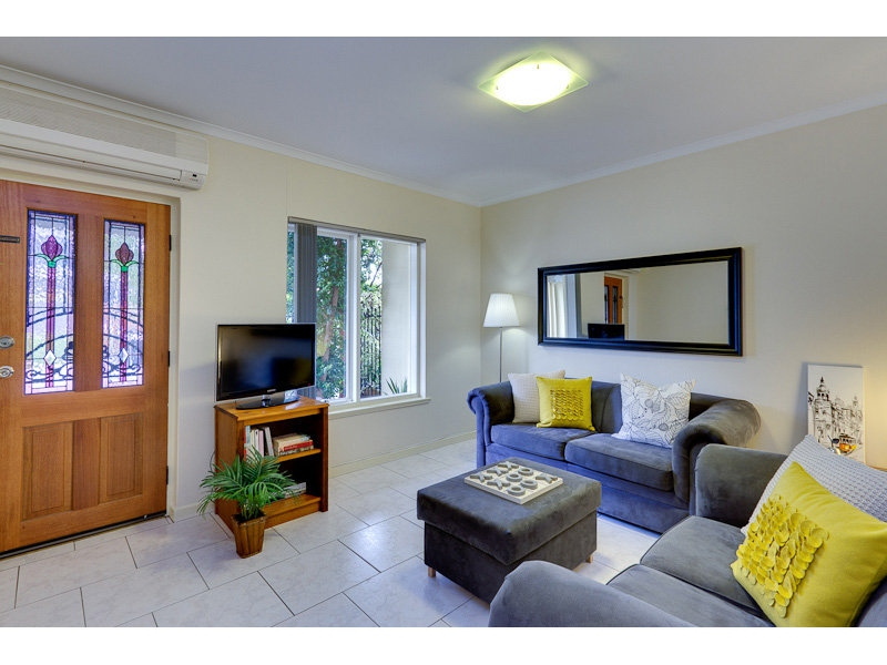 15 Tomsey Street, Adelaide Sold by Booth Real Estate - image 1