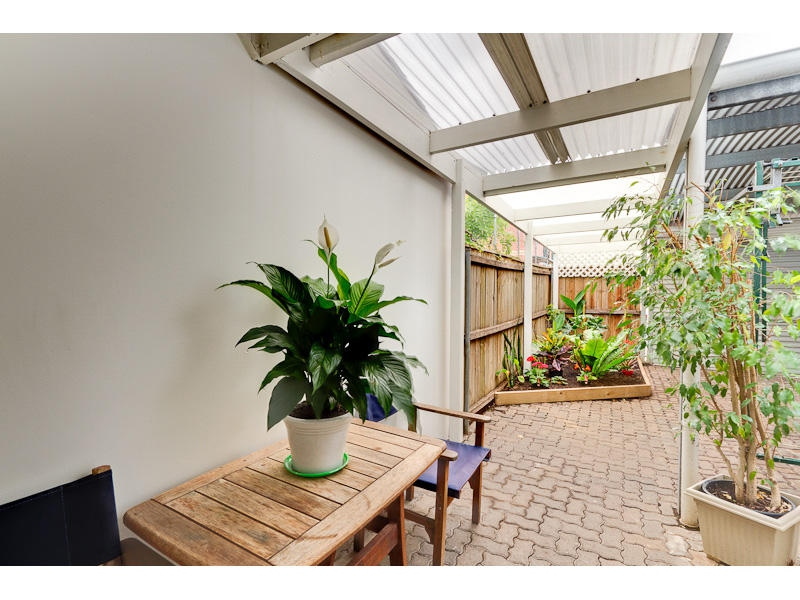 15 Tomsey Street, Adelaide Sold by Booth Real Estate - image 1