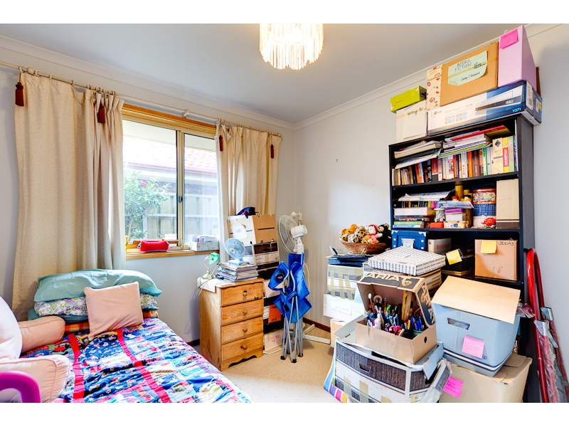 2/26 Douglas Road, Salisbury East Sold by Booth Real Estate - image 1