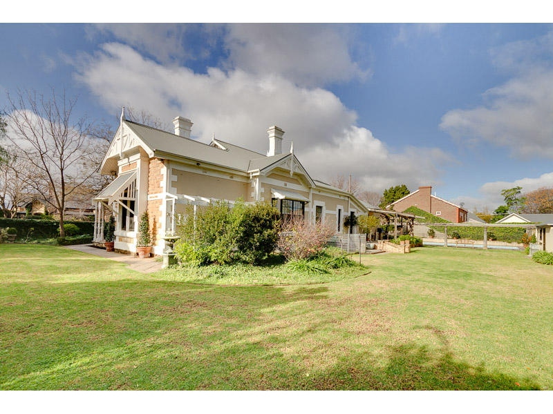 24 Avenel Gardens Road, Medindie Sold by Booth Real Estate - image 1