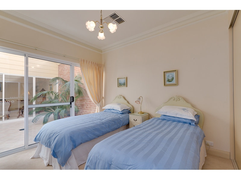 22A Jarvis Street, Erindale Sold by Booth Real Estate - image 1