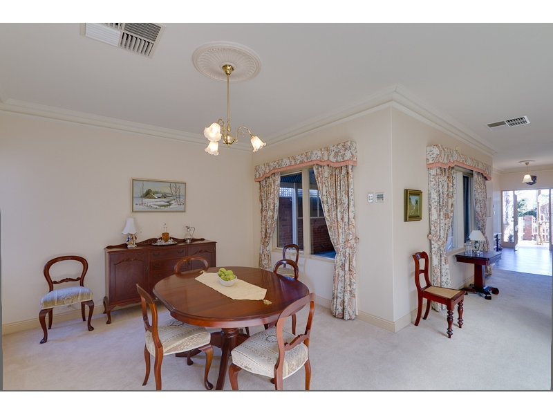 22A Jarvis Street, Erindale Sold by Booth Real Estate - image 1