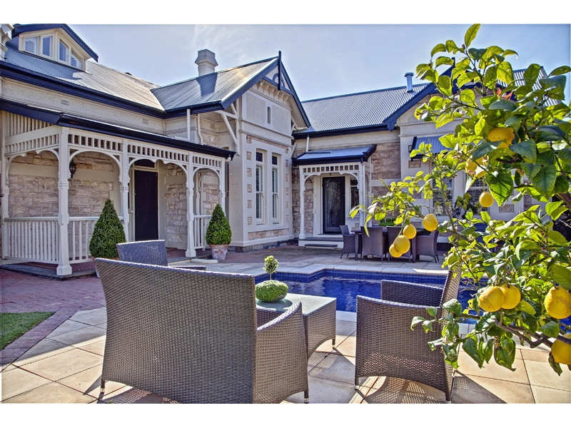 160 Cross Road, Malvern Sold by Booth Real Estate - image 1