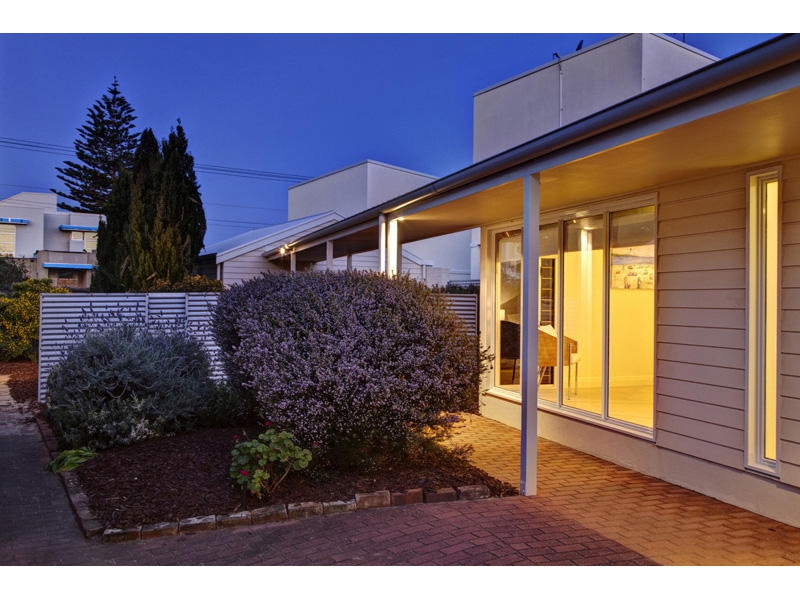63 Seaview Road, Tennyson Sold by Booth Real Estate - image 1