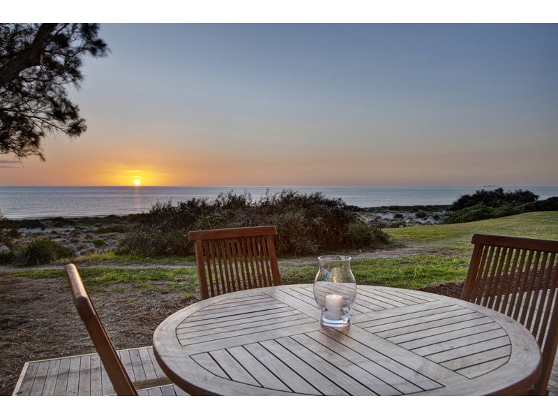 63 Seaview Road, Tennyson Sold by Booth Real Estate - image 1