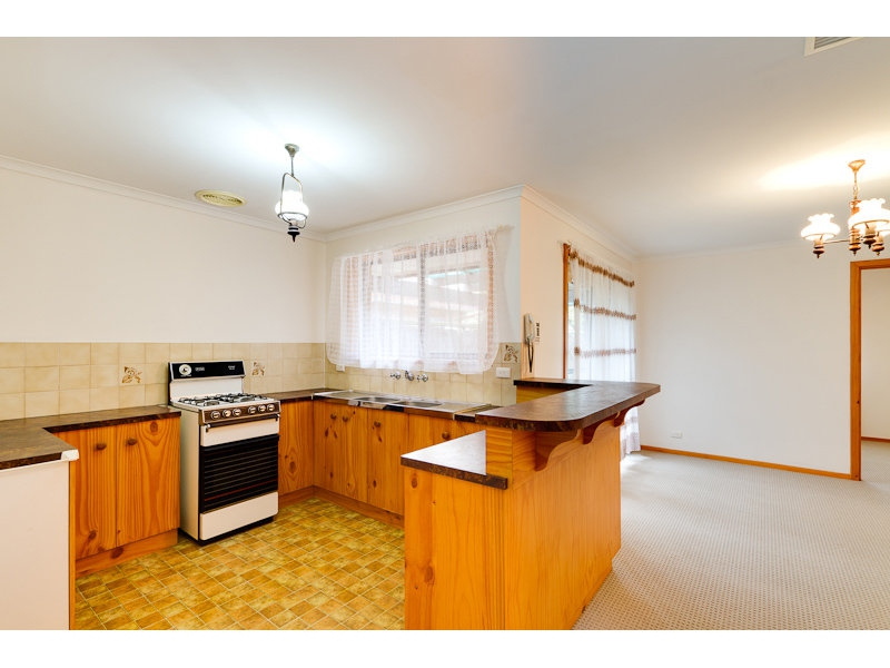 3/3 Kimber Place, Athelstone Sold by Booth Real Estate - image 1