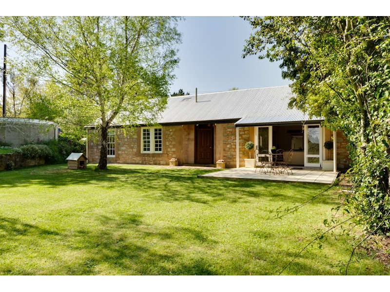 1 Atkinson Road, Crafers West Sold by Booth Real Estate - image 1