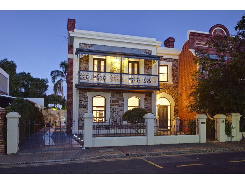 16 Gibbon Lane, North Adelaide Sold by Booth Real Estate - image 1