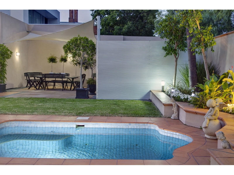 16 Gibbon Lane, North Adelaide Sold by Booth Real Estate - image 1