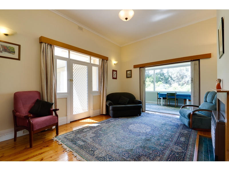 5 Euston Avenue, Highgate Sold by Booth Real Estate - image 1