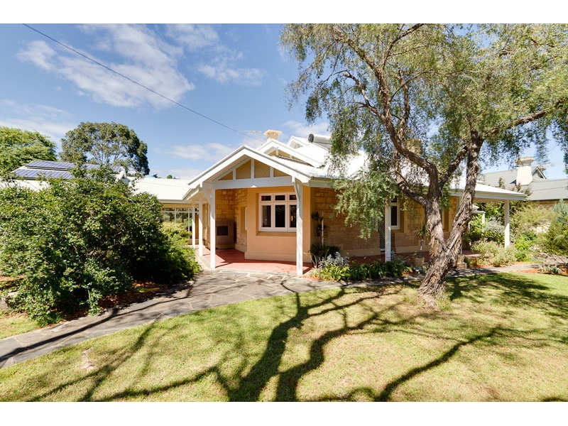 5 Euston Avenue, Highgate Sold by Booth Real Estate - image 1