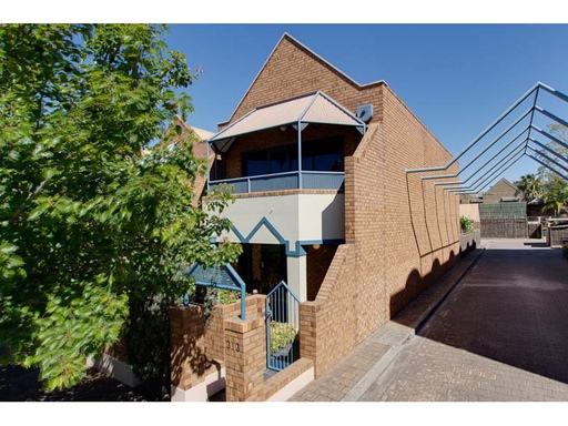 313 Flinders Street, Adelaide Sold by Booth Real Estate