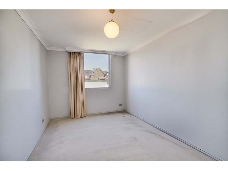 313 Flinders Street, Adelaide Sold by Booth Real Estate - image 1