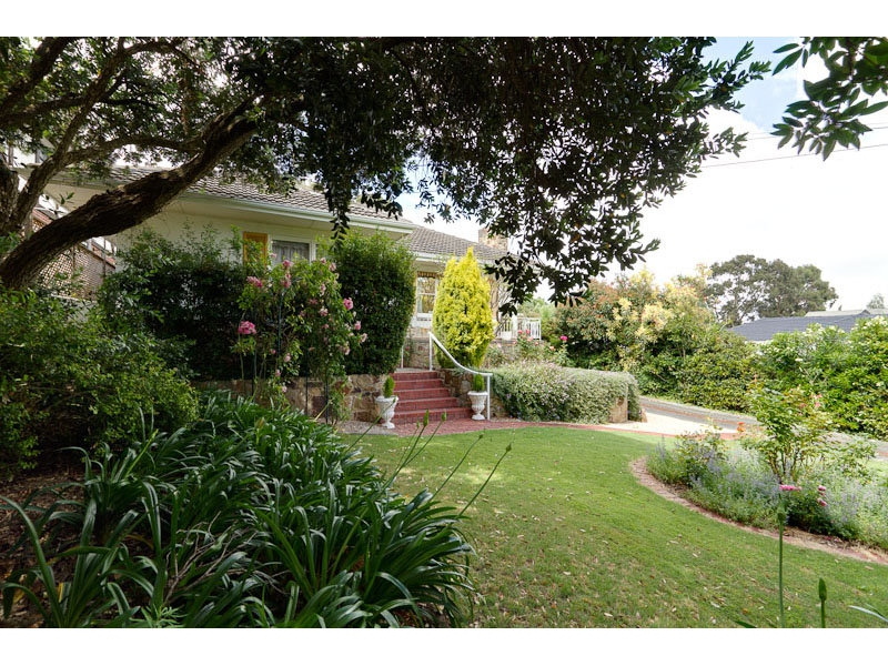 20 Norwich Avenue, Burnside Sold by Booth Real Estate - image 1