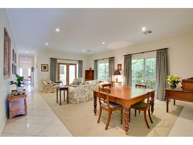 580 Glynburn Road, Beaumont Sold by Booth Real Estate - image 1