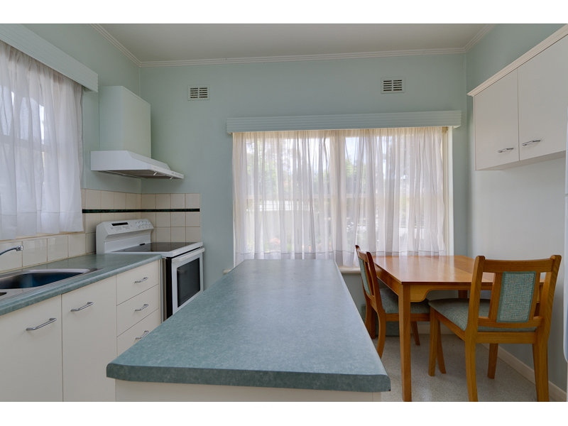 1 Jasmine Grove, Fulham Gardens Sold by Booth Real Estate - image 1