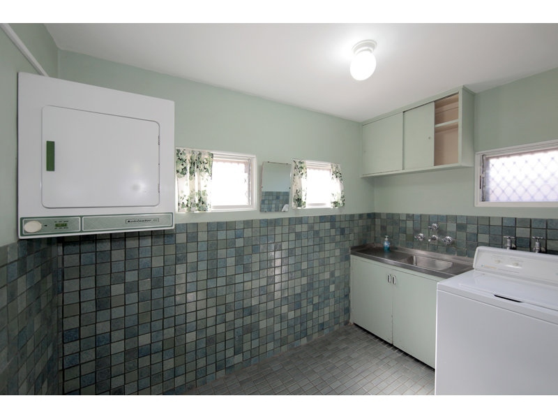 36 Aroha Terrace, Black Forest Sold by Booth Real Estate - image 1
