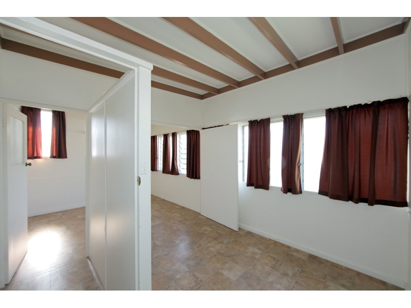 36 Aroha Terrace, Black Forest Sold by Booth Real Estate - image 1
