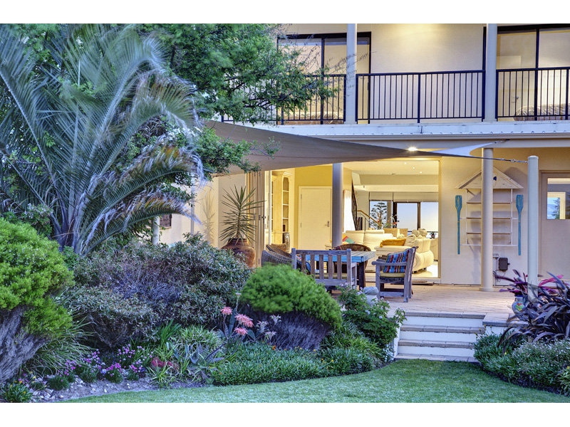 18B North Esplanade, Glenelg North Sold by Booth Real Estate - image 1