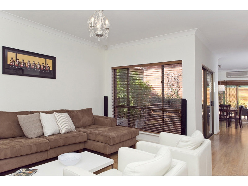 52 Avenue Road, Glynde Sold by Booth Real Estate - image 1