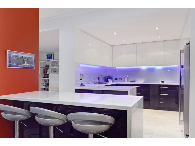 33/31 Colley Terrace, Glenelg Sold by Booth Real Estate - image 1