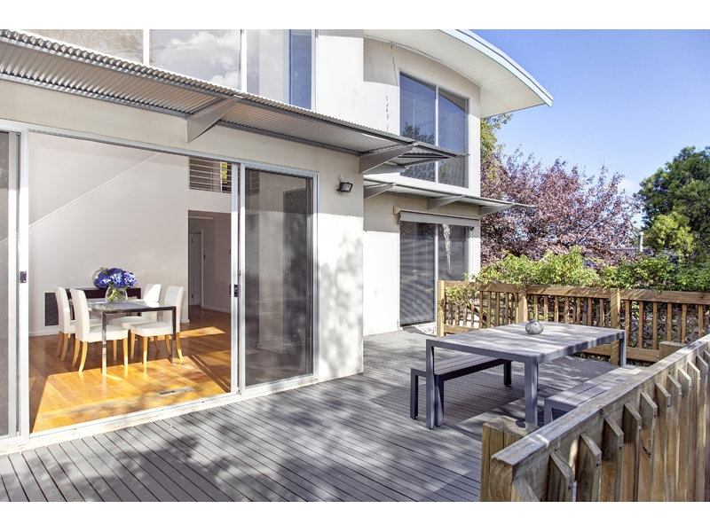 7 Glebe Street, Glen Osmond Sold by Booth Real Estate - image 1
