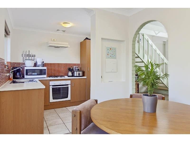 6/112 Rose Terrace, Wayville Sold by Booth Real Estate - image 1