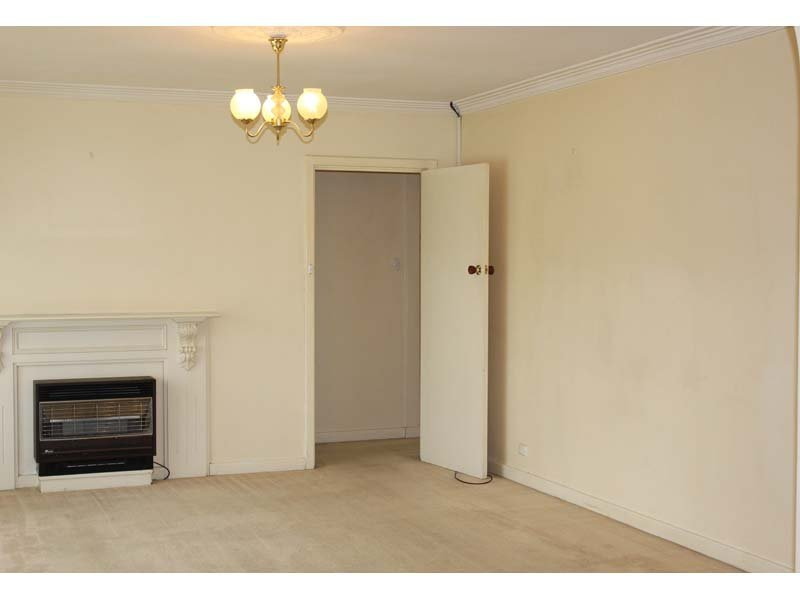 2 Cash Grove, Pasadena Sold by Booth Real Estate - image 1