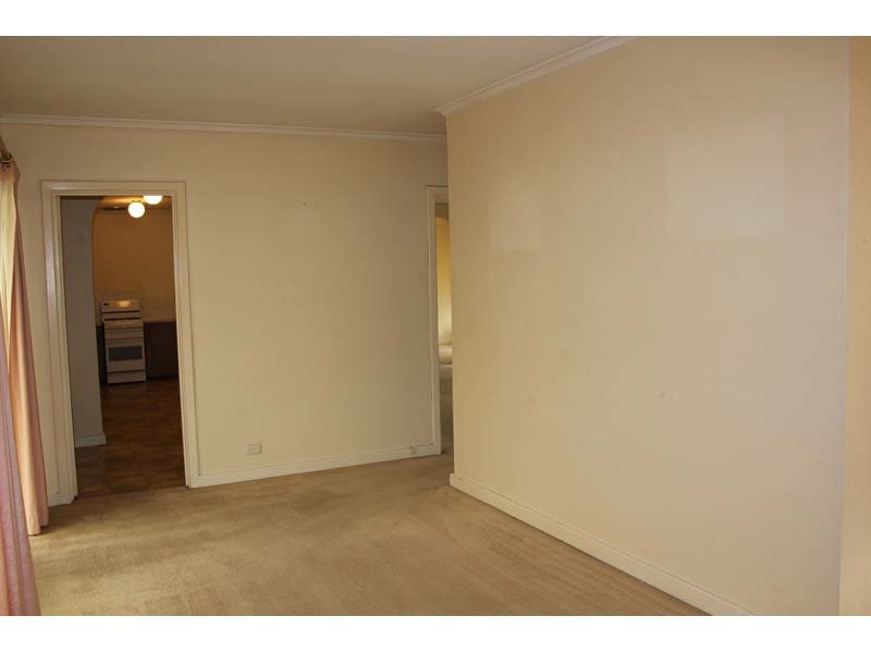 2 Cash Grove, Pasadena Sold by Booth Real Estate - image 1