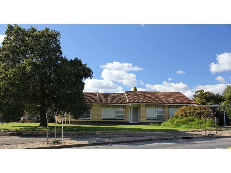 2 Cash Grove, Pasadena Sold by Booth Real Estate - image 1