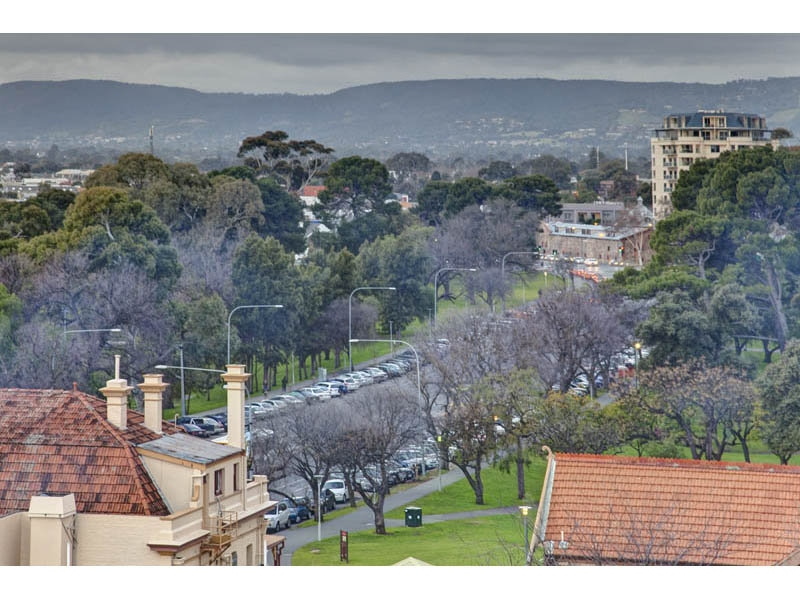Penthouse 52/22 Liberman Close, Adelaide Sold by Booth Real Estate - image 1