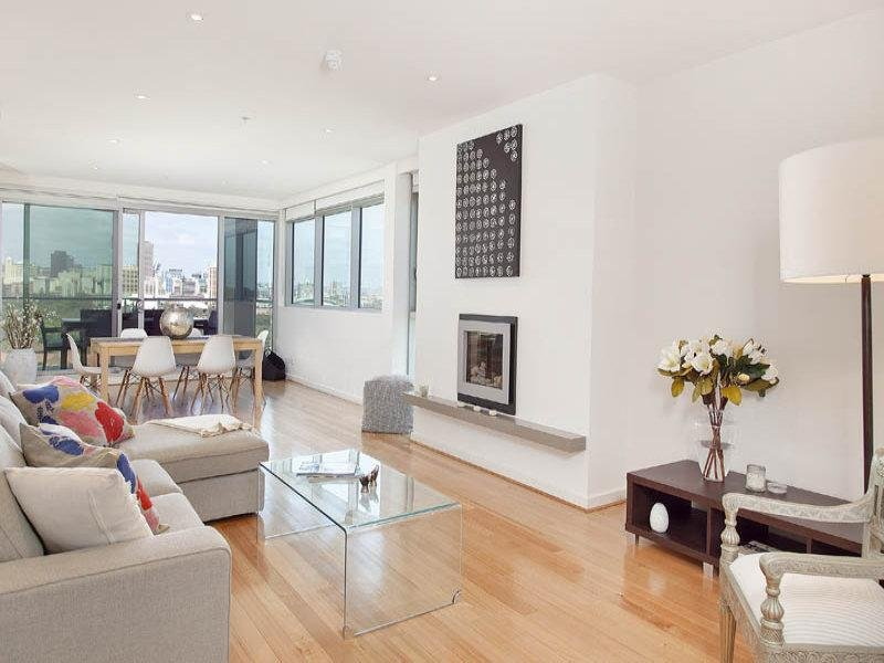 609/61 Brougham Place, North Adelaide Sold by Booth Real Estate - image 1