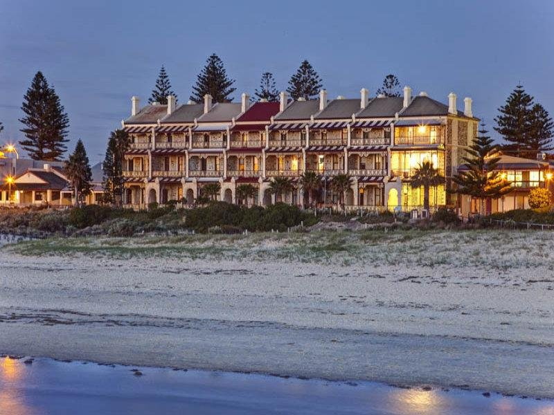 499 Esplanade, Grange Sold by Booth Real Estate - image 1