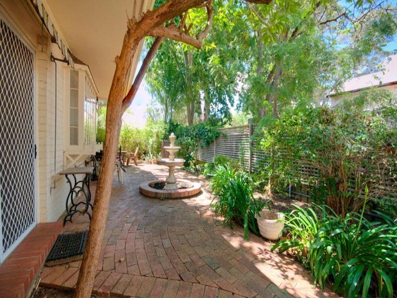 10 THE CRESCENT, Marryatville Sold by Booth Real Estate - image 1
