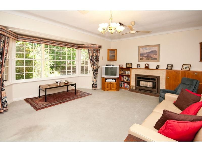 10 THE CRESCENT, Marryatville Sold by Booth Real Estate - image 1