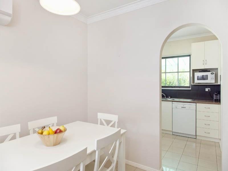 136 CROSS ROAD, Highgate Sold by Booth Real Estate - image 1