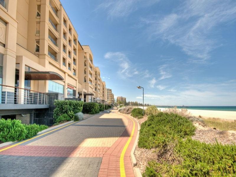 54/3 Holdfast Promenade, Glenelg Sold by Booth Real Estate - image 1