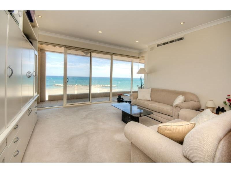 54/3 Holdfast Promenade, Glenelg Sold by Booth Real Estate - image 1