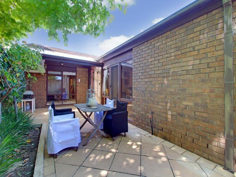 3/220 GOVER STREET, North Adelaide Sold by Booth Real Estate - image 1