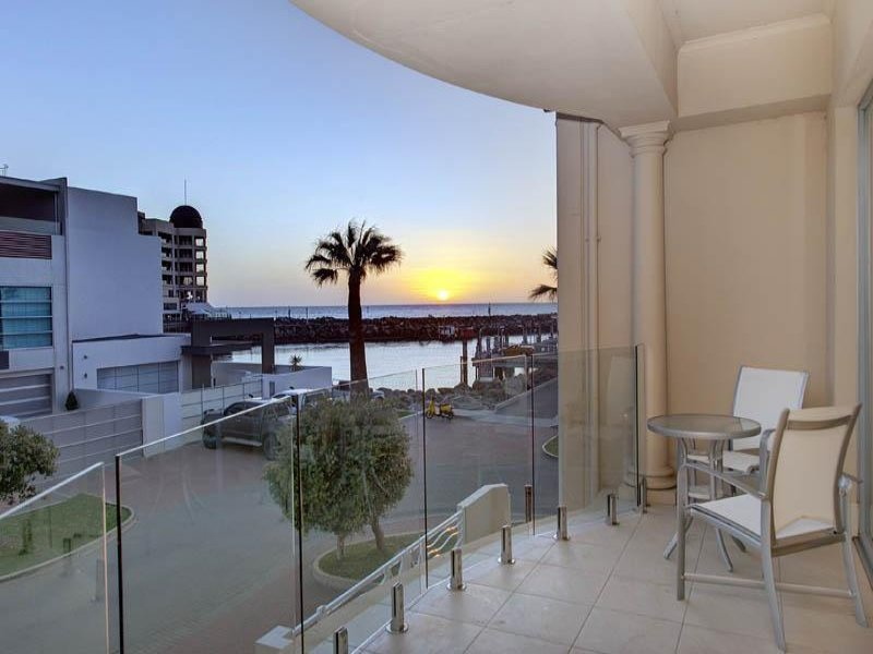 12 Cygnet Court, Glenelg North Sold by Booth Real Estate - image 1