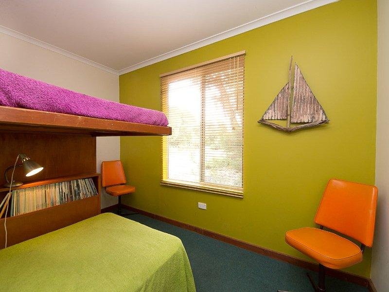 18 DOLPHIN AVENUE, Carrickalinga Sold by Booth Real Estate - image 1