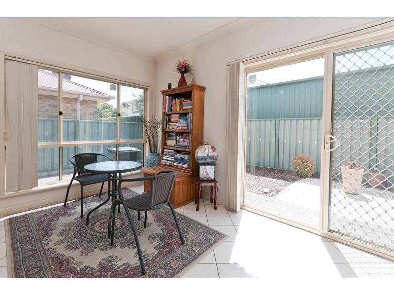 35 Swan Circuit, Mawson Lakes Sold by Booth Real Estate - image 1