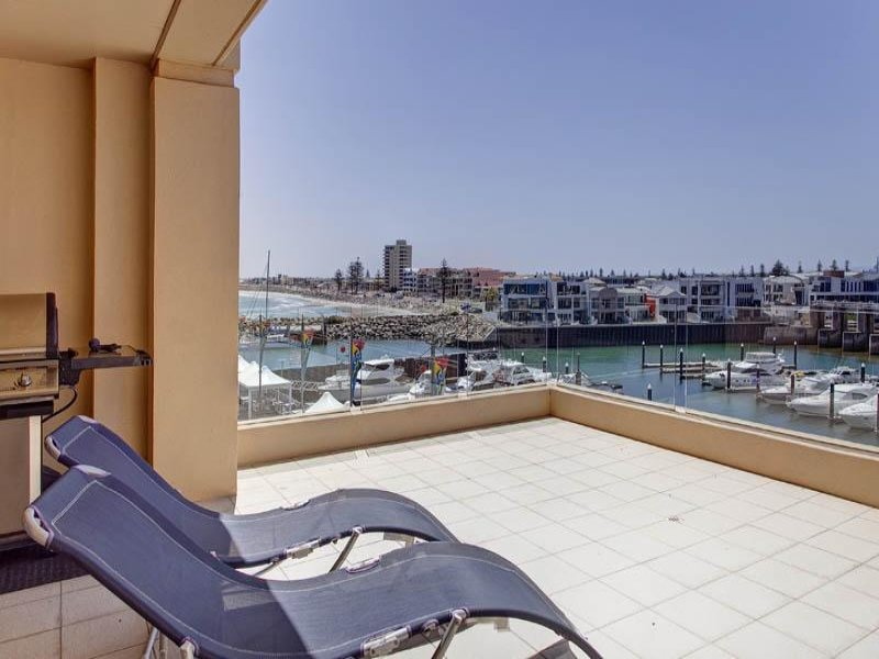 35/5 HOLDFAST PROMENADE, Glenelg Sold by Booth Real Estate - image 1