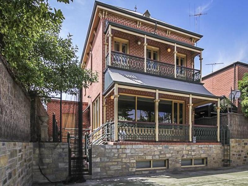 4 Mitchell Close, Fitzroy Sold by Booth Real Estate - image 1
